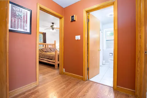 1918 S Jackson St, Appleton, WI 54915 photo 9