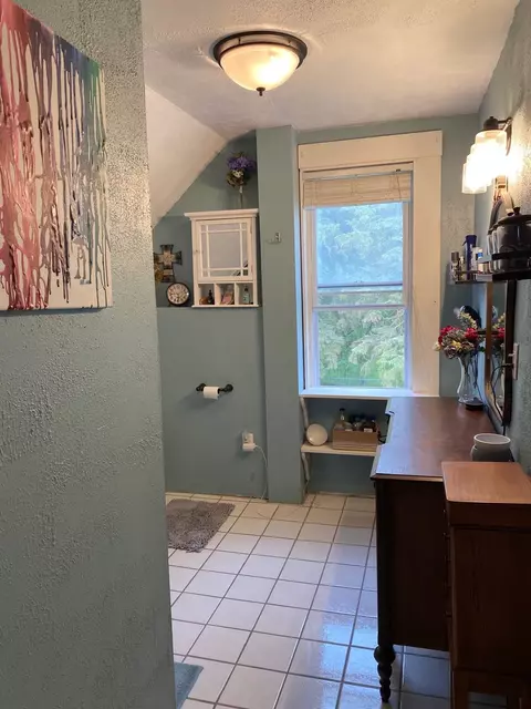 1414 S Jackson St, Appleton, WI 54915 photo 24