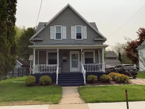 1414 S Jackson St, Appleton, WI 54915