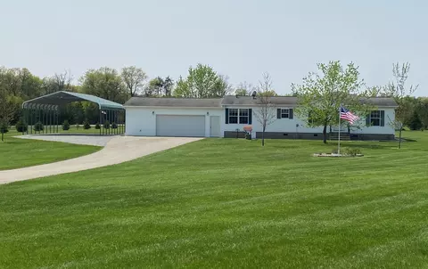 n9865 County Road A, Crivitz, WI 54114