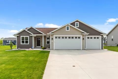 n1686 Kas Drive, Greenville, WI 54942
