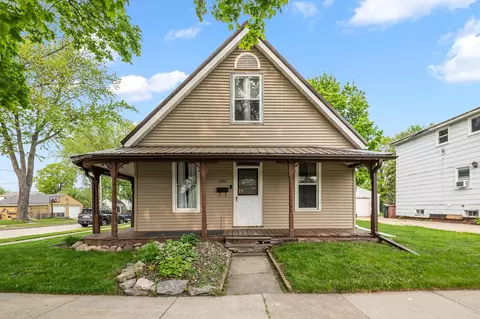 232 Fort Howard Ave, De Pere, WI 54115