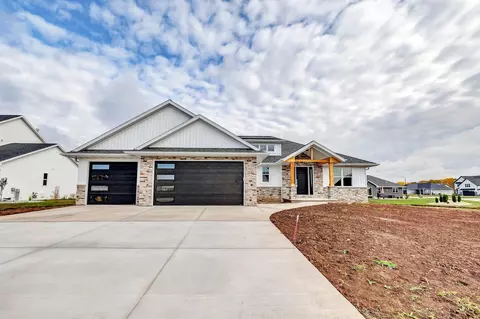 1922 Wizard Way, De Pere, WI 54115