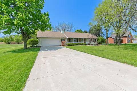n2035 Farm View Road, Kaukauna, WI 54130