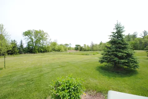 Brookmont Court, De Pere, WI 54115
