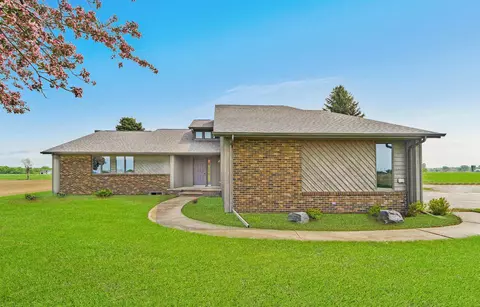 n2202 County Road N, Appleton, WI 54913