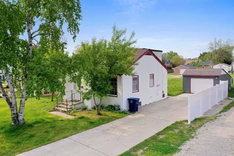 1356 Vanderbraak St, Green Bay, WI 54302