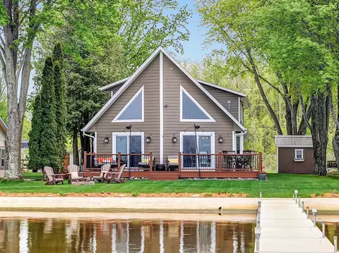 w5904 Cedar Court, Shawano, WI 54166