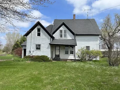 w6142 West Greenville Drive, Greenville, WI 54942