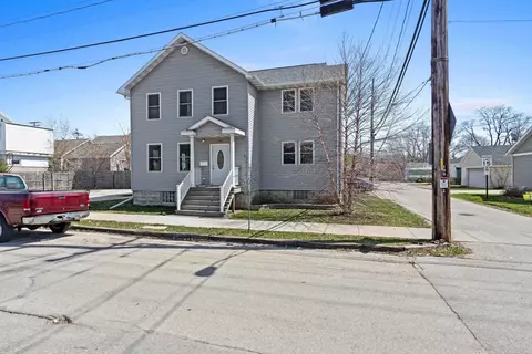 118 Broad St, Oshkosh, WI 54901