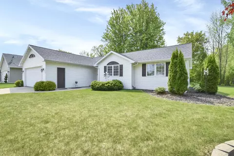 3420 Wiggins Way, Green Bay, WI 54311