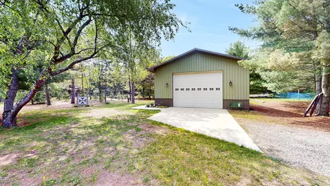 5416 Glynn Rd, Oconto Falls, WI 54153