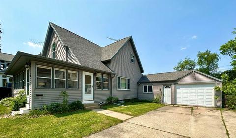 217 E Moore St, Berlin, WI 54923