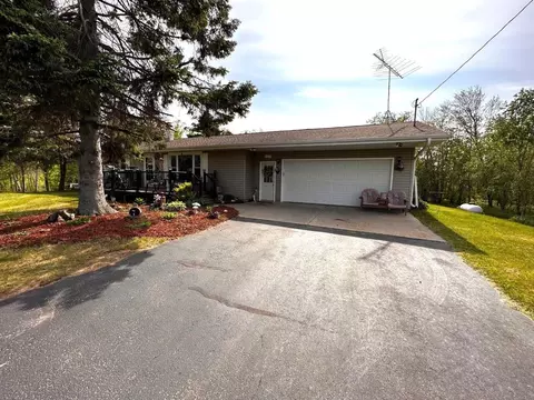 n9163 Navarino Road, Shiocton, WI 54170