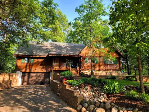 e8063 Weiland Road, New London, WI 54961