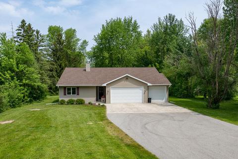 w3546 Rock Road, Freedom, WI 54913