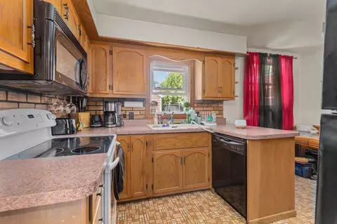 1013 N Mason St, Appleton, WI 54914 photo 7