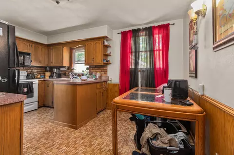 1013 N Mason St, Appleton, WI 54914 photo 8