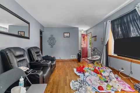 1013 N Mason St, Appleton, WI 54914 photo 4