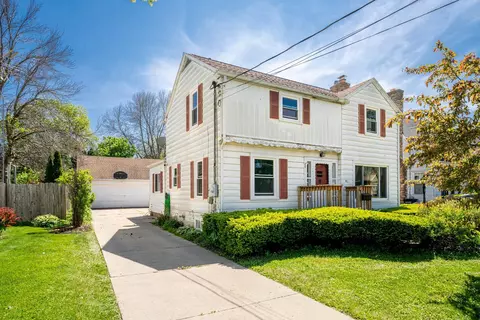 701 E New York Ave, Oshkosh, WI 54901