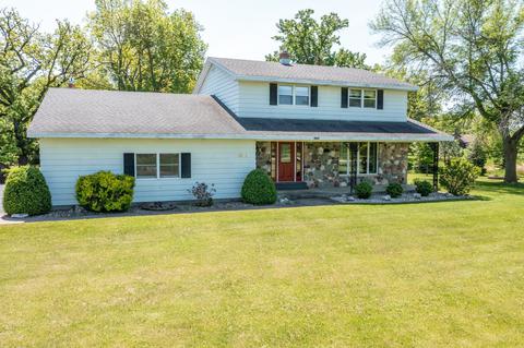 5895 Helm Rd, Winneconne, WI 54986
