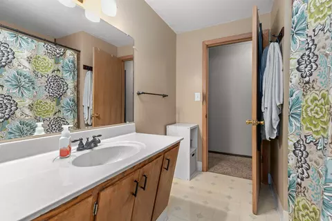 726 E Harding Dr, Appleton, WI 54915 photo 15