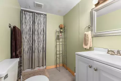 726 E Harding Dr, Appleton, WI 54915 photo 24