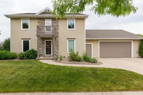 2 Pintail Pl, Appleton, WI 54913