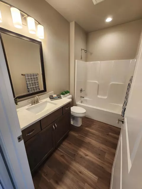 2552 E Baldeagle Dr, Appleton, WI 54913 photo 4