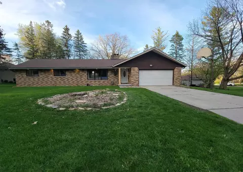 2593 Appian Way, Green Bay, WI 54302
