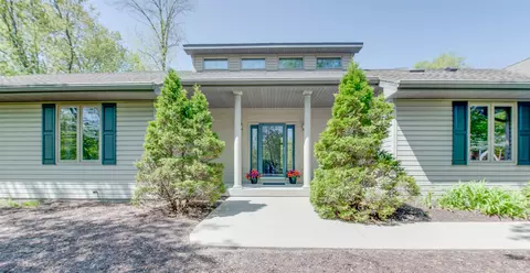 1205 Edwin St, Marinette, WI 54143