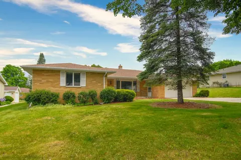 2059 Jamesford Ave, Green Bay, WI 54302
