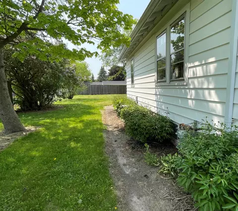 229 S Telulah Ave, Appleton, WI 54915 photo 3