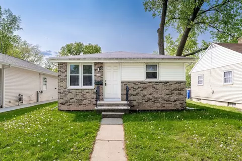 1144 S Greenwood Ave, Green Bay, WI 54304
