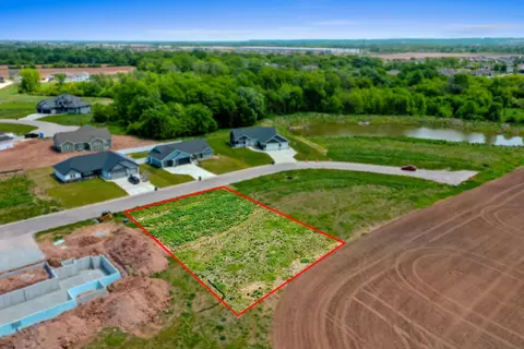 1663 Torchwood Trl #2, De Pere, WI 54115