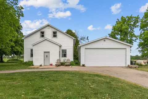 505 S Clay Rd, Oshkosh, WI 54904