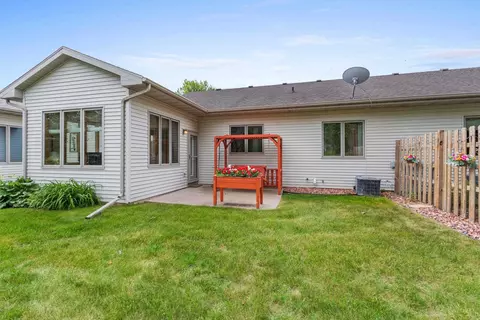 1810 E Sylvan Ave, Appleton, WI 54915 photo 27