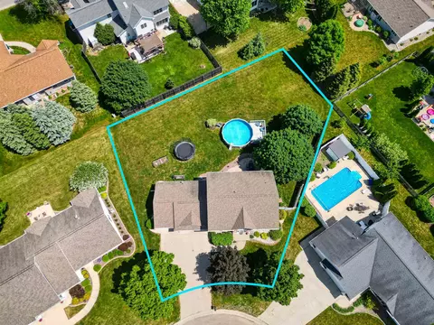 1000 S Violet Ln, Appleton, WI 54914 photo 2