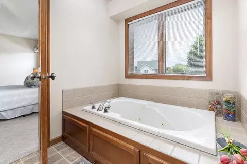1000 S Violet Ln, Appleton, WI 54914 photo 29