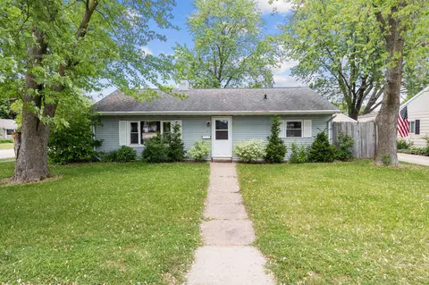755 Cleveland St, Neenah, WI 54956