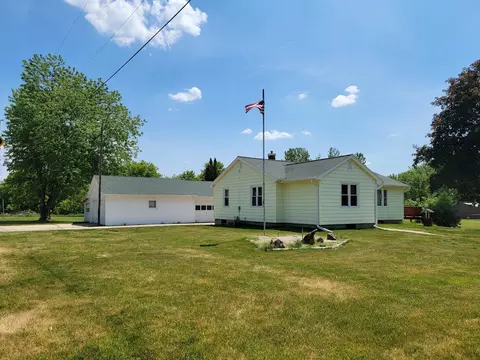 n4554 Ferry Street, New London, WI 54961