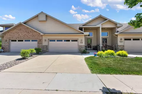 2533 Northern Harrier Pass, Green Bay, WI 54313