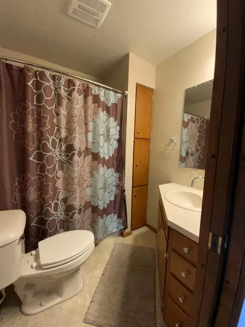 2406 Gmeiner Rd, Appleton, WI 54915 photo 12