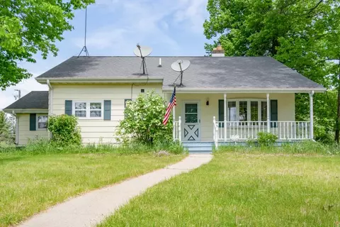 n2913 T-1 Drive, Wallace, MI 49893