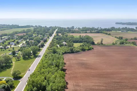 Van Lanen Road, Green Bay, WI 54311