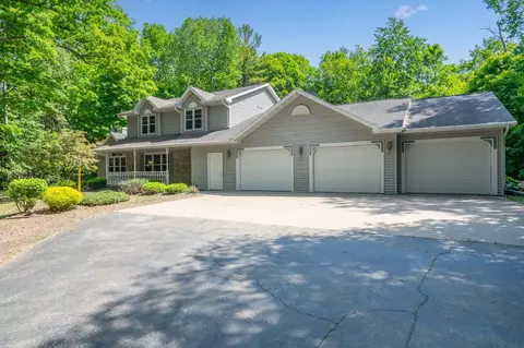 5815 Old Country Cir, New Franken, WI 54229