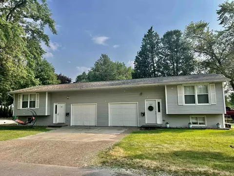 905 Emmet St, Green Bay, WI 54303