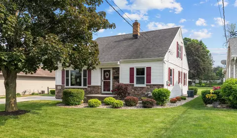 309 E 14th St, Kaukauna, WI 54130