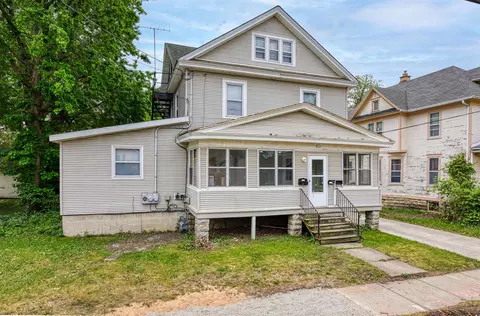 511 W Lincoln Ave, Oshkosh, WI 54901