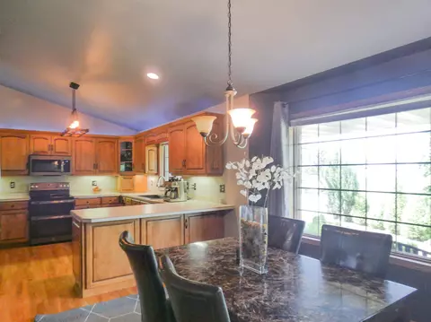 w4015 Devine Drive, Appleton, WI 54913 photo 6